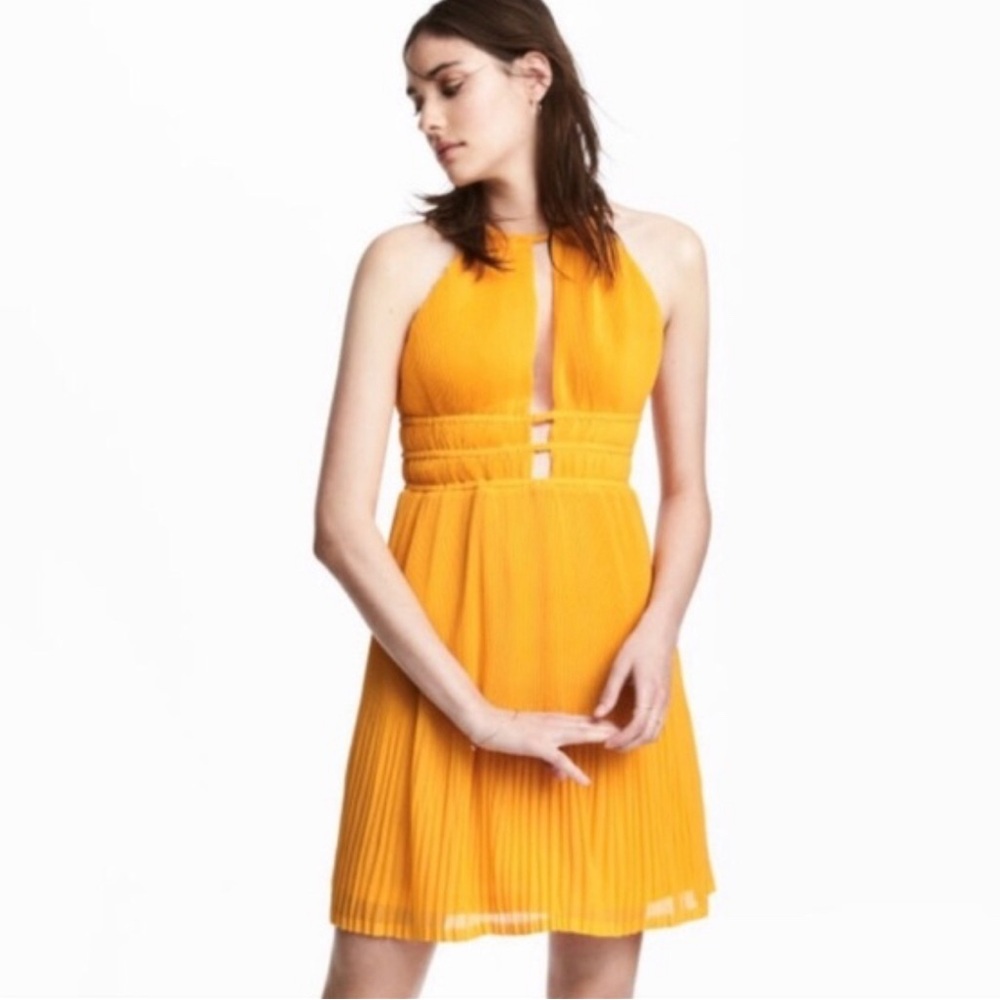 H&M - Pleated Halterneck Dress - Orange - US 6 | EUR 36